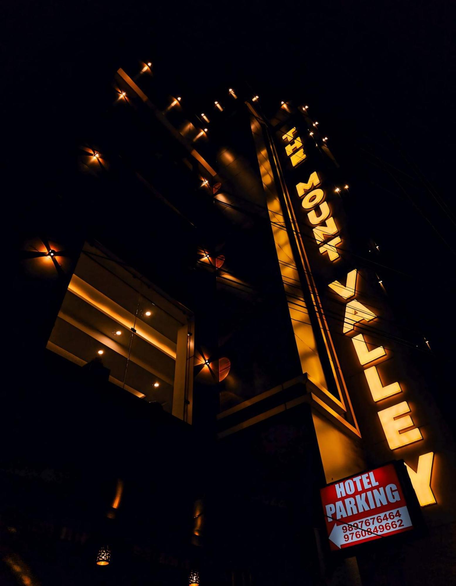 The Mount Valley Hotel Haldwani Bagian luar foto