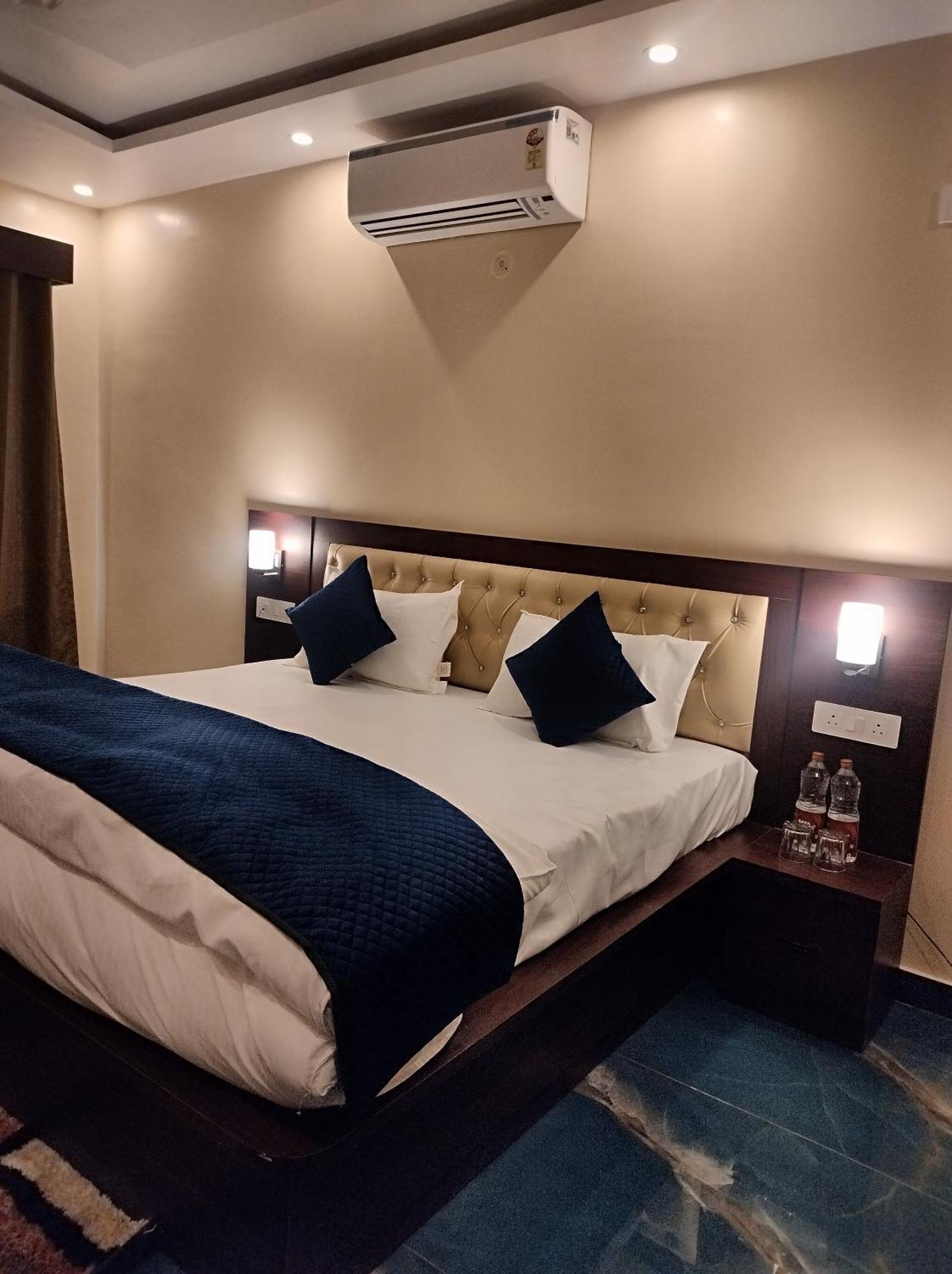 The Mount Valley Hotel Haldwani Bagian luar foto