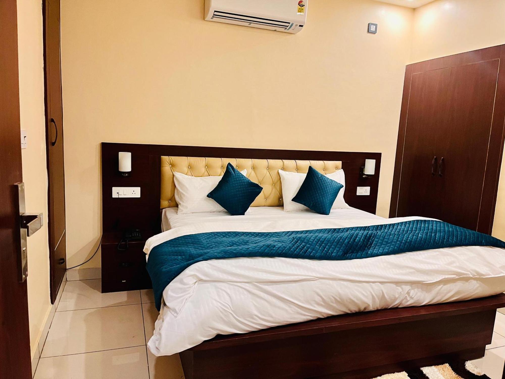 The Mount Valley Hotel Haldwani Bagian luar foto